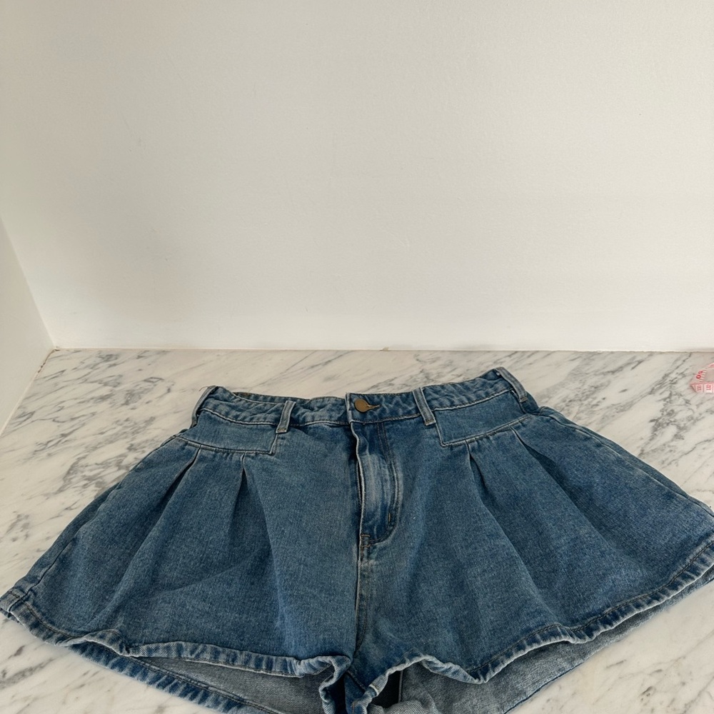 Cider Blue Flared Jean Shorts with High-Waisted Design